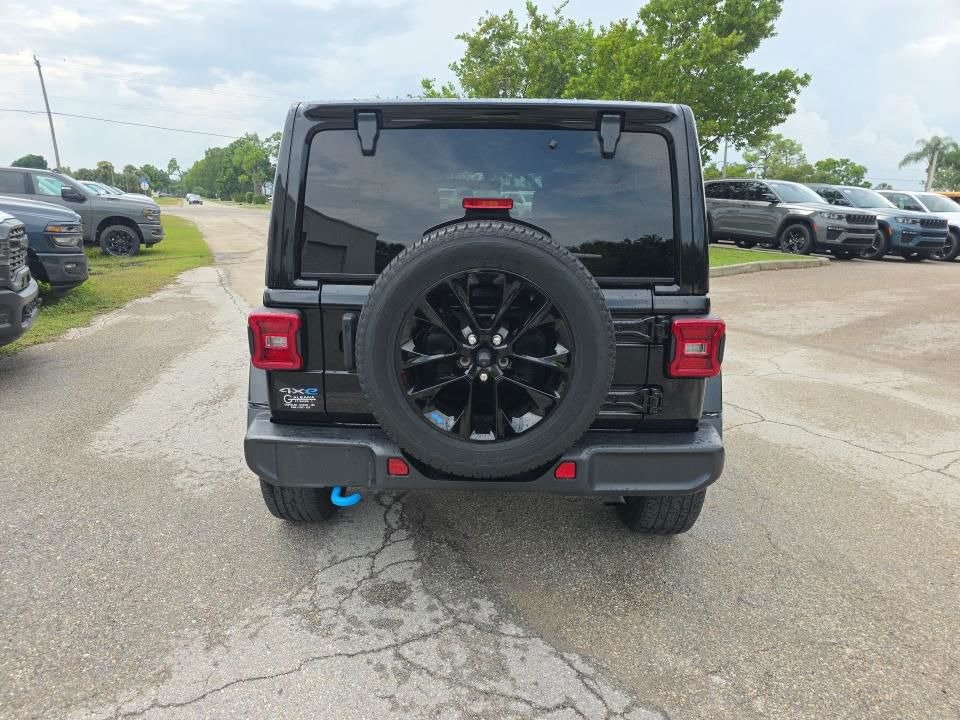 Used 2022 Jeep Wrangler Unlimited 4xe Sahara SUV