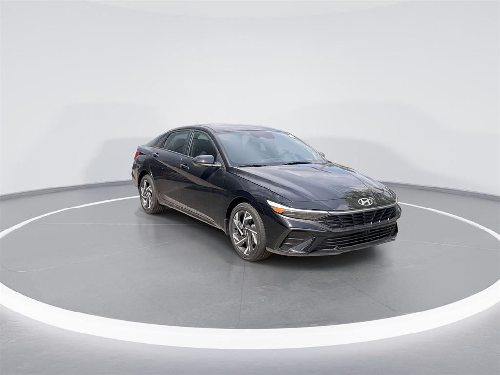 New 2025 Hyundai Elantra Hybrid SEL Sport Sedan