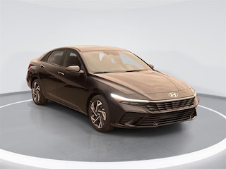 2025 Hyundai Elantra SEL Convenience Sedan