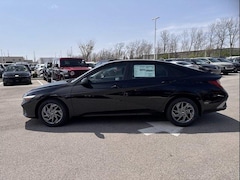 2025 Hyundai Elantra Hybrid Blue Sedan