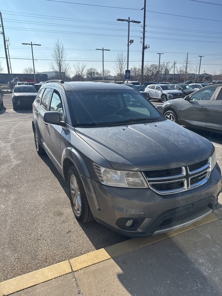 2013 Dodge Journey SXT's photo