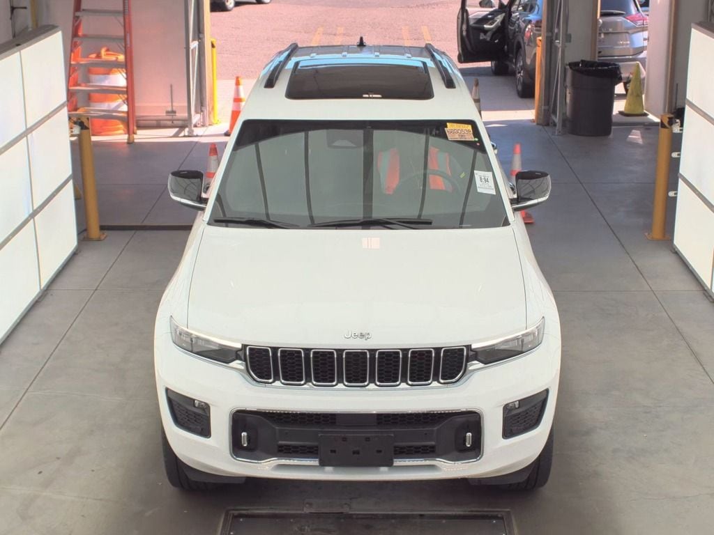 Used 2023 Jeep Grand Cherokee L Overland SUV