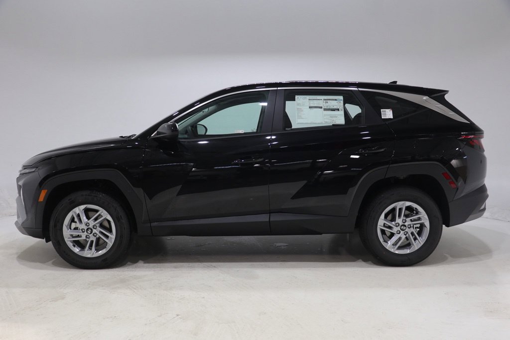 New 2026 Hyundai Tucson SE AWD SUV