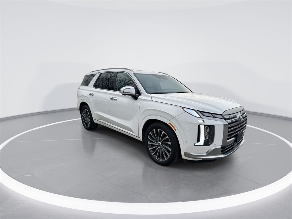 Used 2024 Hyundai Palisade Calligraphy with VIN KM8R7DGEXRU702355 for sale in Indianapolis, IN