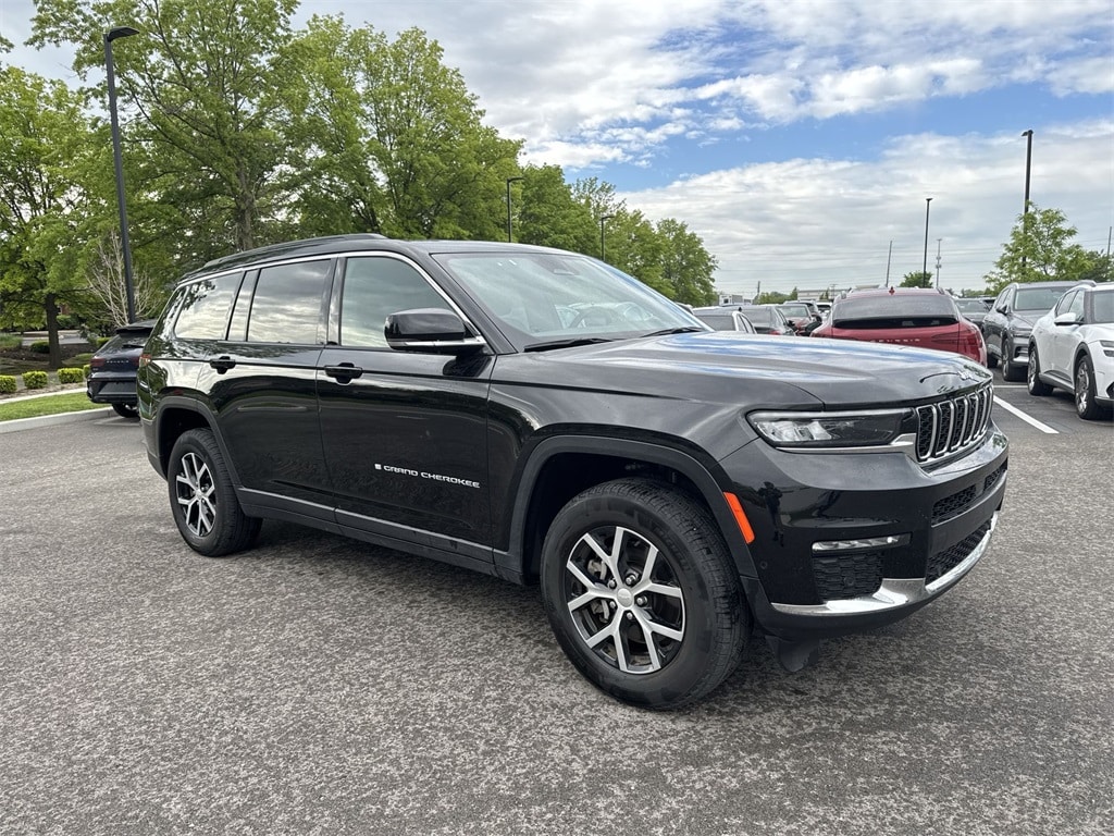 Used 2024 Jeep Grand Cherokee L Limited with VIN 1C4RJKBG1R8507305 for sale in Indianapolis, IN