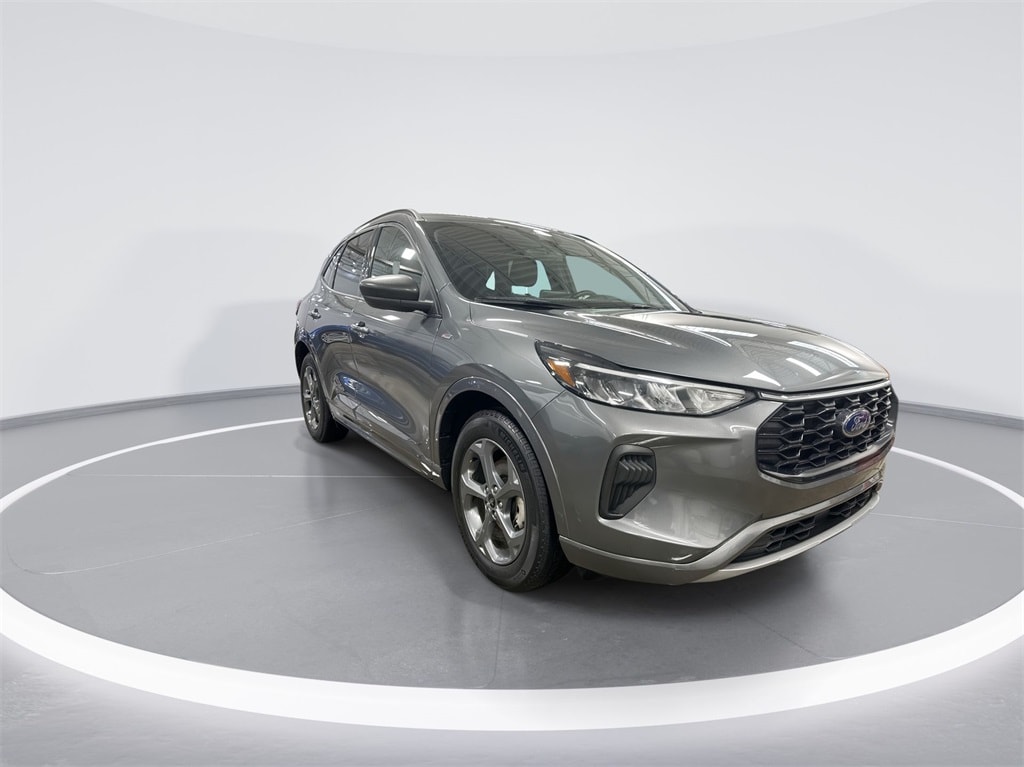 Used 2024 Ford Escape ST-Line with VIN 1FMCU0MN7RUA45526 for sale in Indianapolis, IN