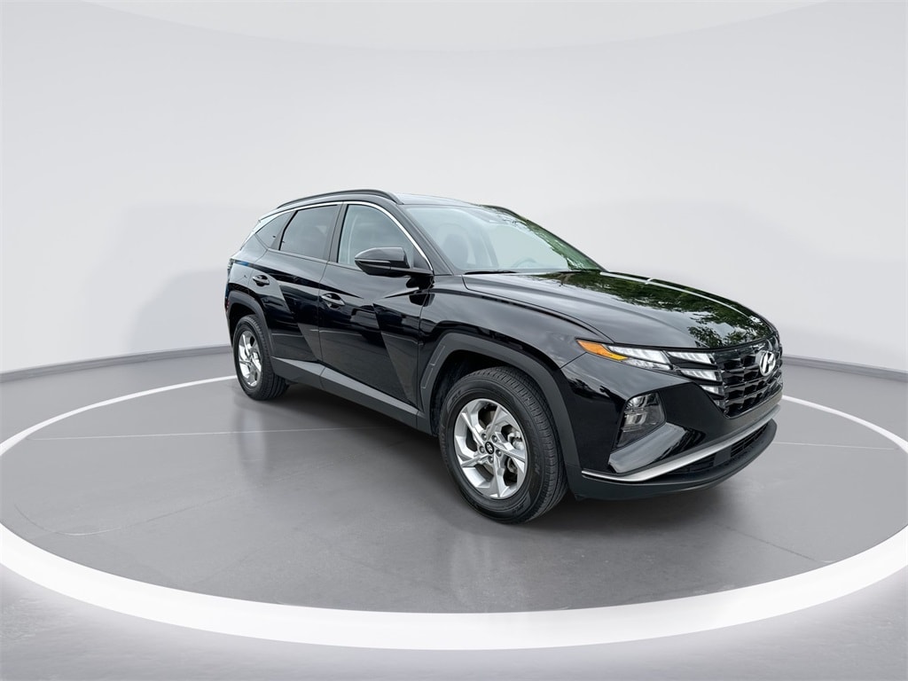 Used 2022 Hyundai Tucson SEL with VIN 5NMJBCAE6NH049141 for sale in Indianapolis, IN