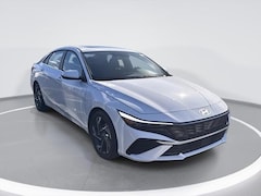 2025 Hyundai Elantra SEL Convenience Sedan