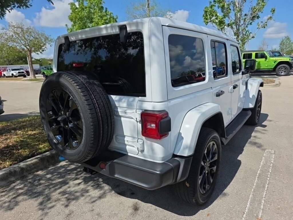 Used 2023 Jeep Wrangler 4xe Sahara SUV