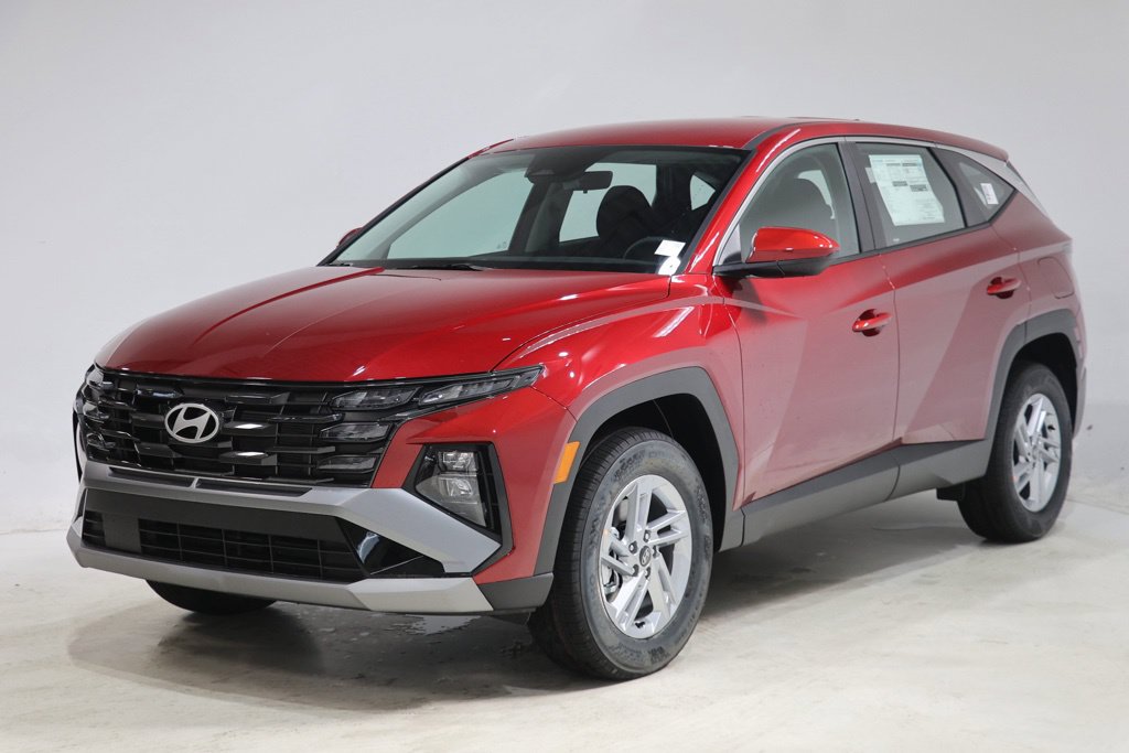 New 2026 Hyundai Tucson SE AWD SUV