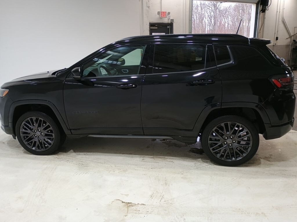 Used 2023 Jeep Compass Limited SUV