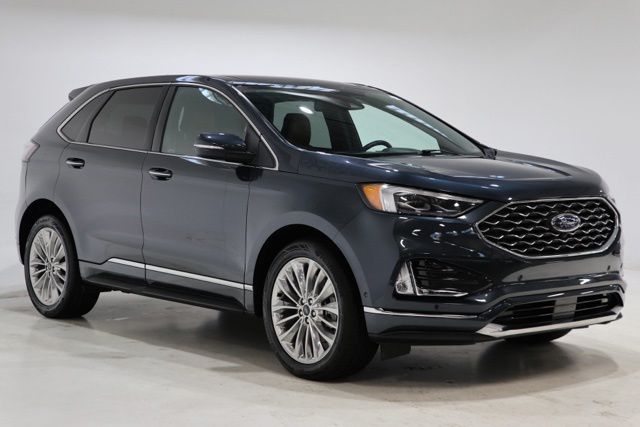 2024 Ford Edge Titanium AWD's photo