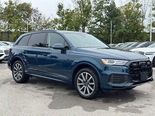 2022 Audi Q7 45 Premium SUV