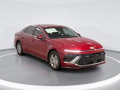 2025 Hyundai Sonata SE Sedan
