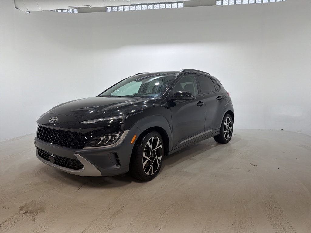 2023 Hyundai Kona Limited's photo