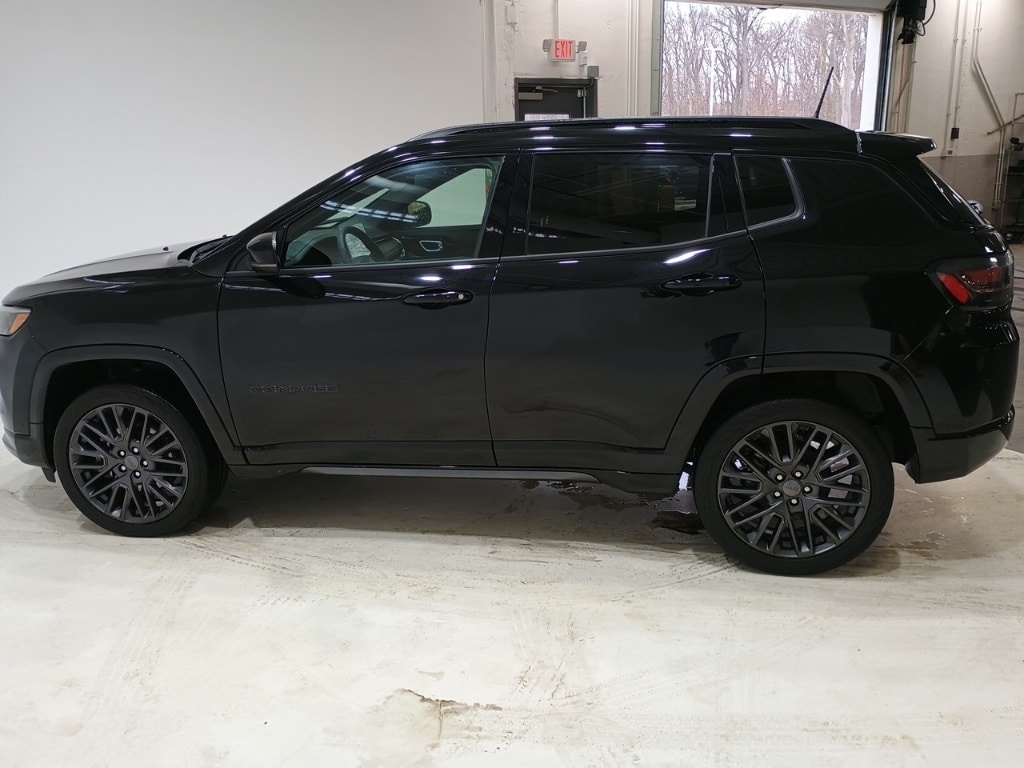 Used 2023 Jeep Compass Limited SUV