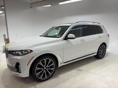 2022 BMW X7