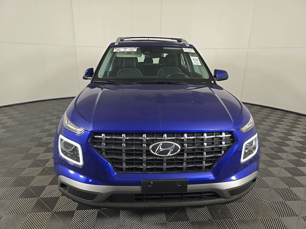 Used 2024 Hyundai Venue Limited SUV