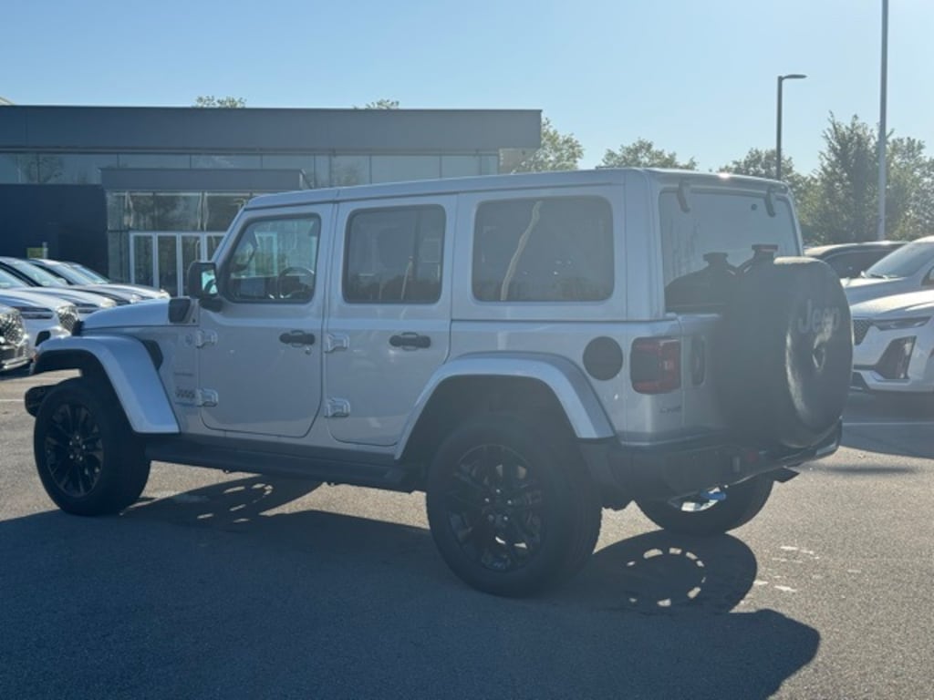 Used 2022 Jeep Wrangler Unlimited 4xe Sahara SUV