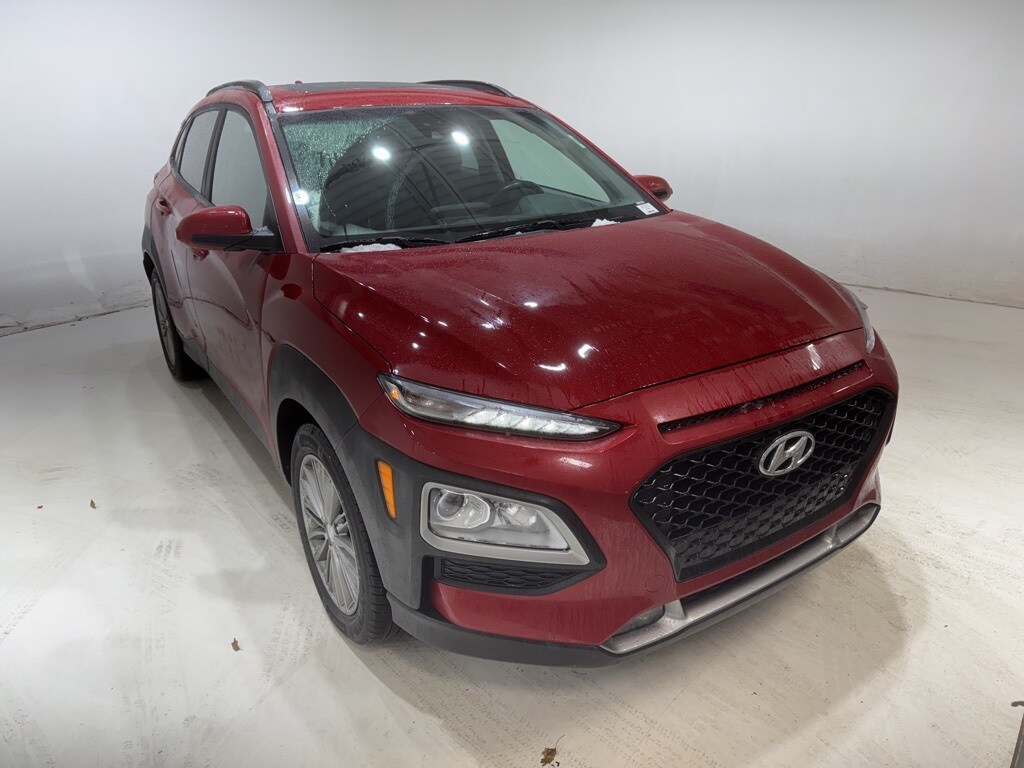 2020 Hyundai Kona SEL Plus photo 2