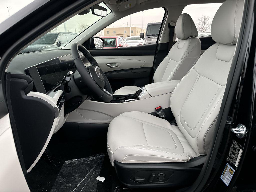 2025 Hyundai Tucson SEL Convenience - Photo 12