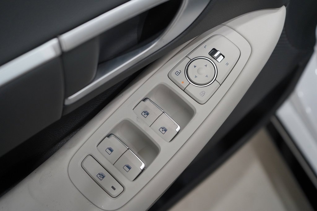 2026 Hyundai Sonata SEL - Photo 20