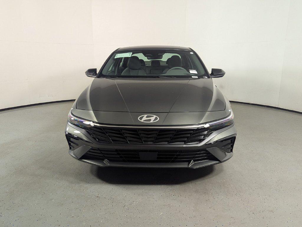 New 2026 Hyundai Elantra SEL Sport Sedan