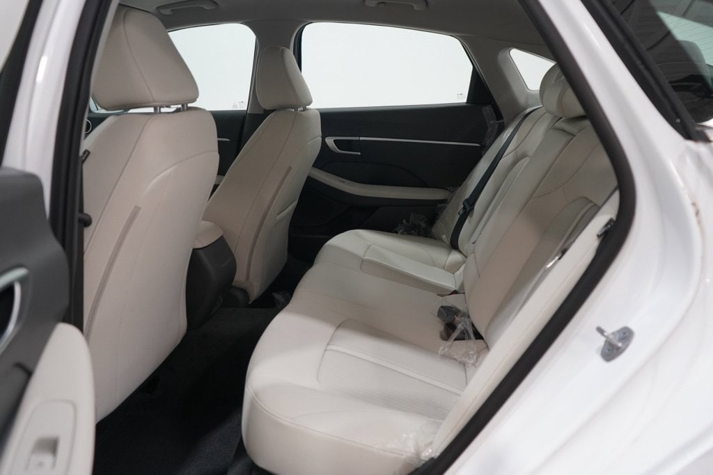 2026 Hyundai Sonata SEL - Photo 13