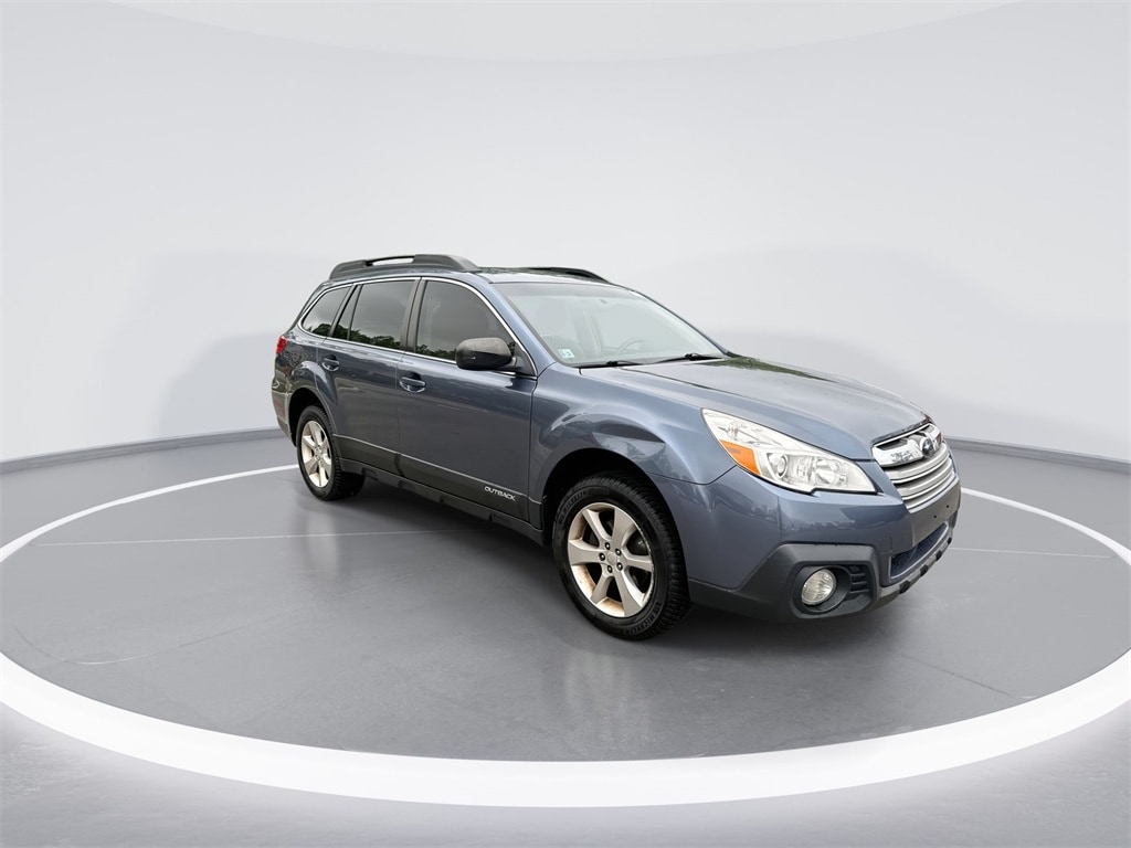 Used 2014 Subaru Outback Base with VIN 4S4BRCAC2E3285228 for sale in Indianapolis, IN