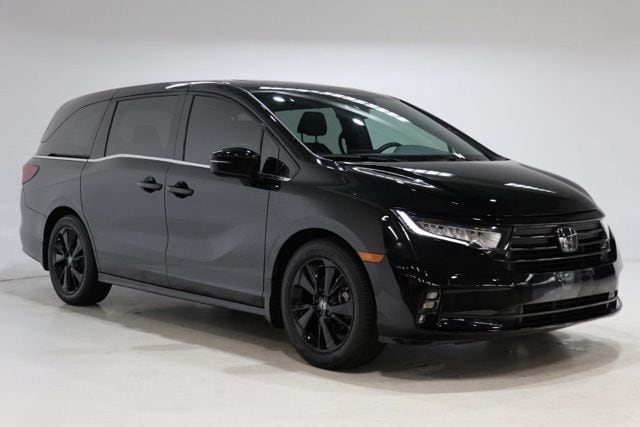 2024 Honda Odyssey SPORT's photo