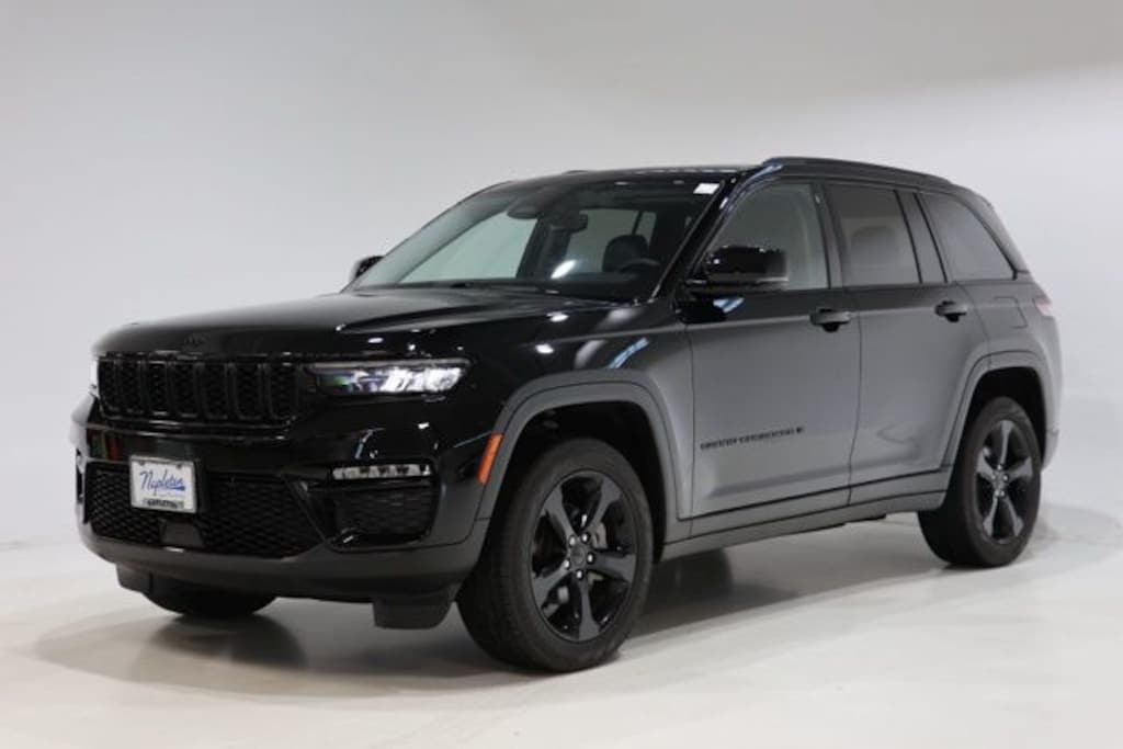 Used 2024 Jeep Grand Cherokee Limited SUV