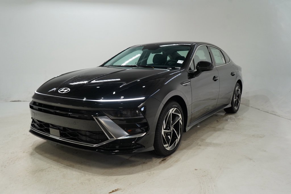 New 2026 Hyundai Sonata SEL Sport Sedan