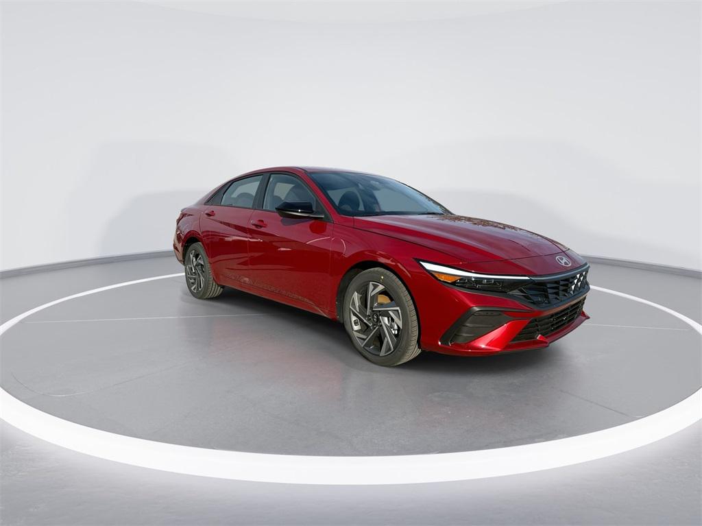 2025 Hyundai Elantra SEL Convenience photo 2