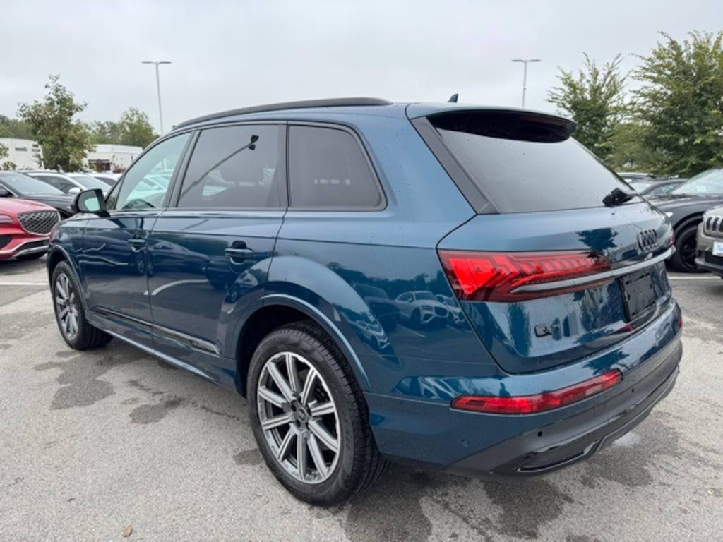 Used 2022 Audi Q7 45 Premium SUV