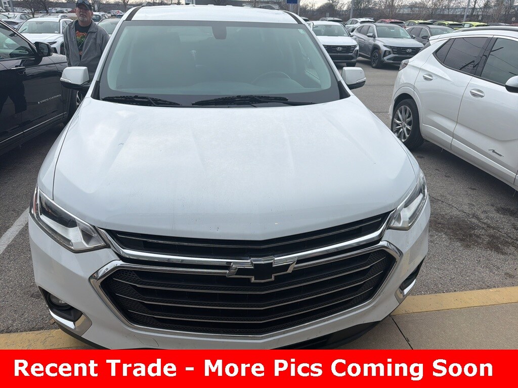 Used 2019 Chevrolet Traverse LT Cloth w/1LT SUV