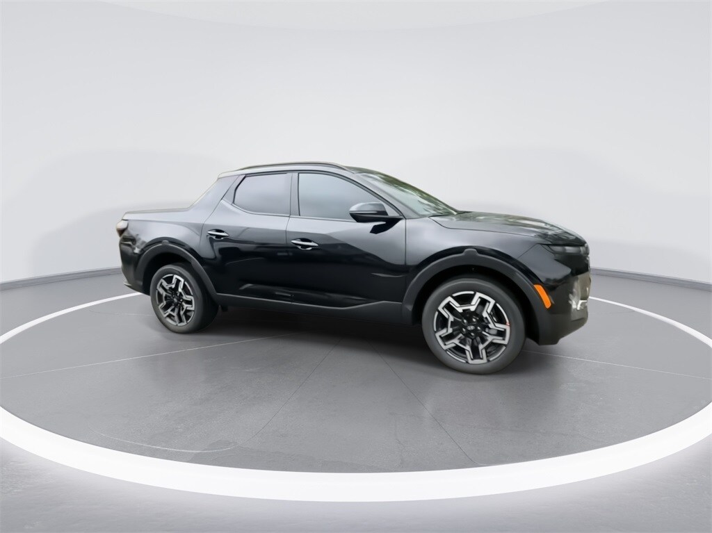 2025 Hyundai Santa Cruz Limited photo 2