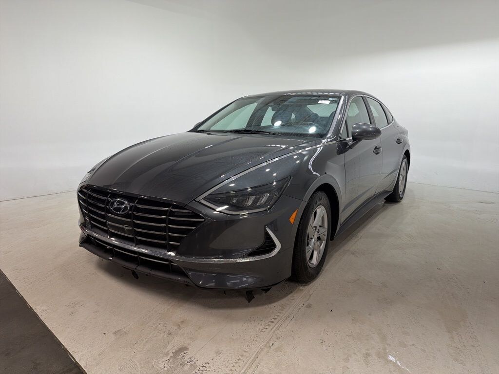 Used 2022 Hyundai Sonata SE Sedan