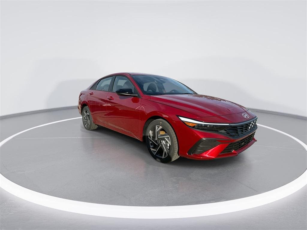 New 2025 Hyundai Elantra SEL Convenience Sedan