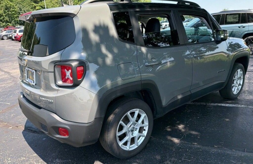 Used 2021 Jeep Renegade Limited SUV
