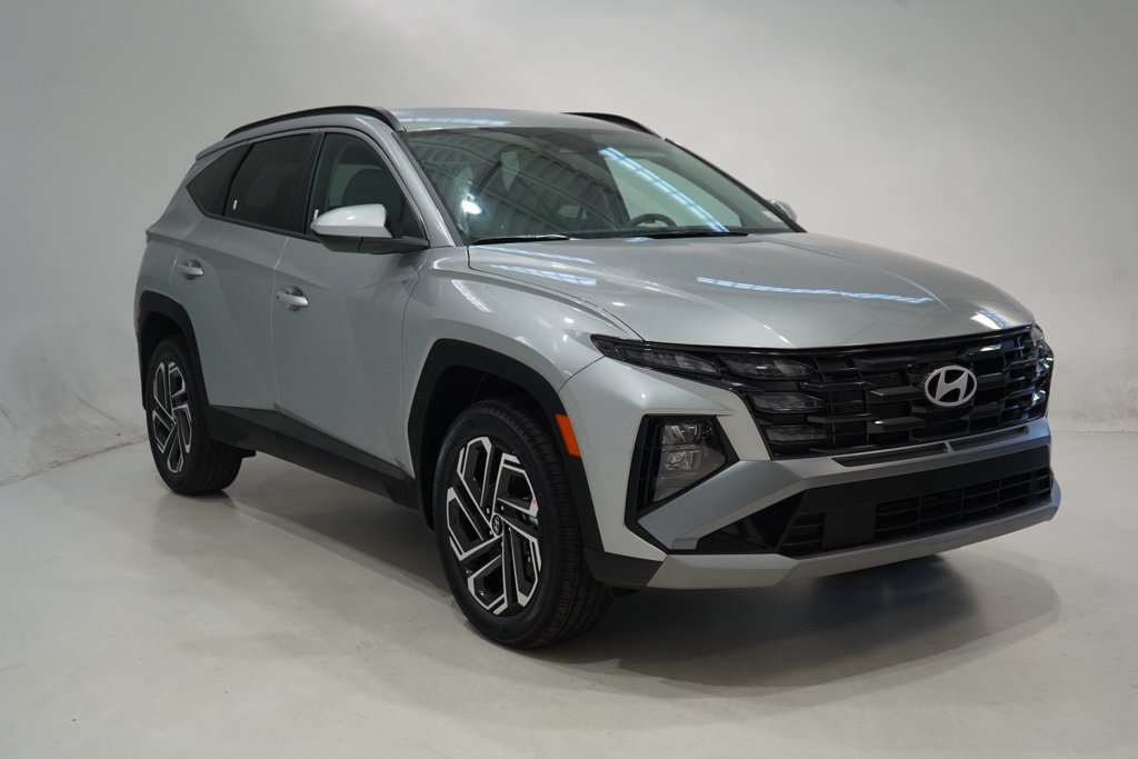 New 2026 Hyundai Tucson SEL Plus AWD SUV