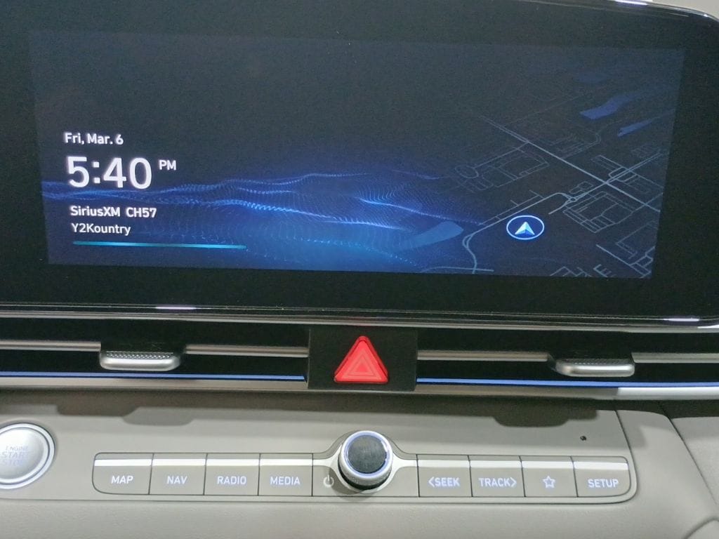 2025 Hyundai Elantra Blue - Photo 21