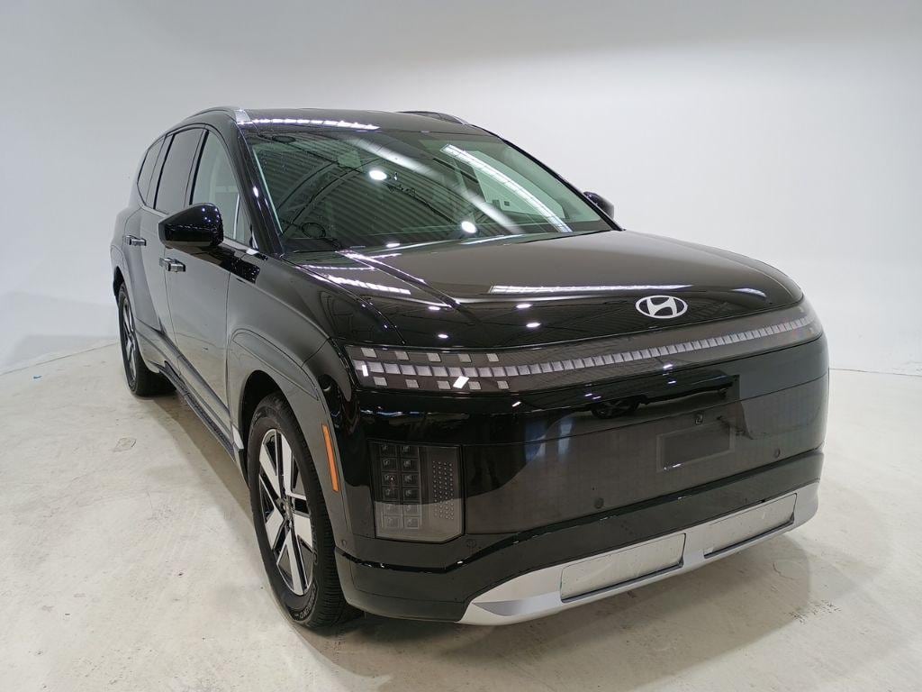 New 2026 Hyundai IONIQ 9 SEL SUV