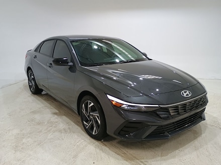 2025 Hyundai Elantra Hybrid SEL Sport Sedan