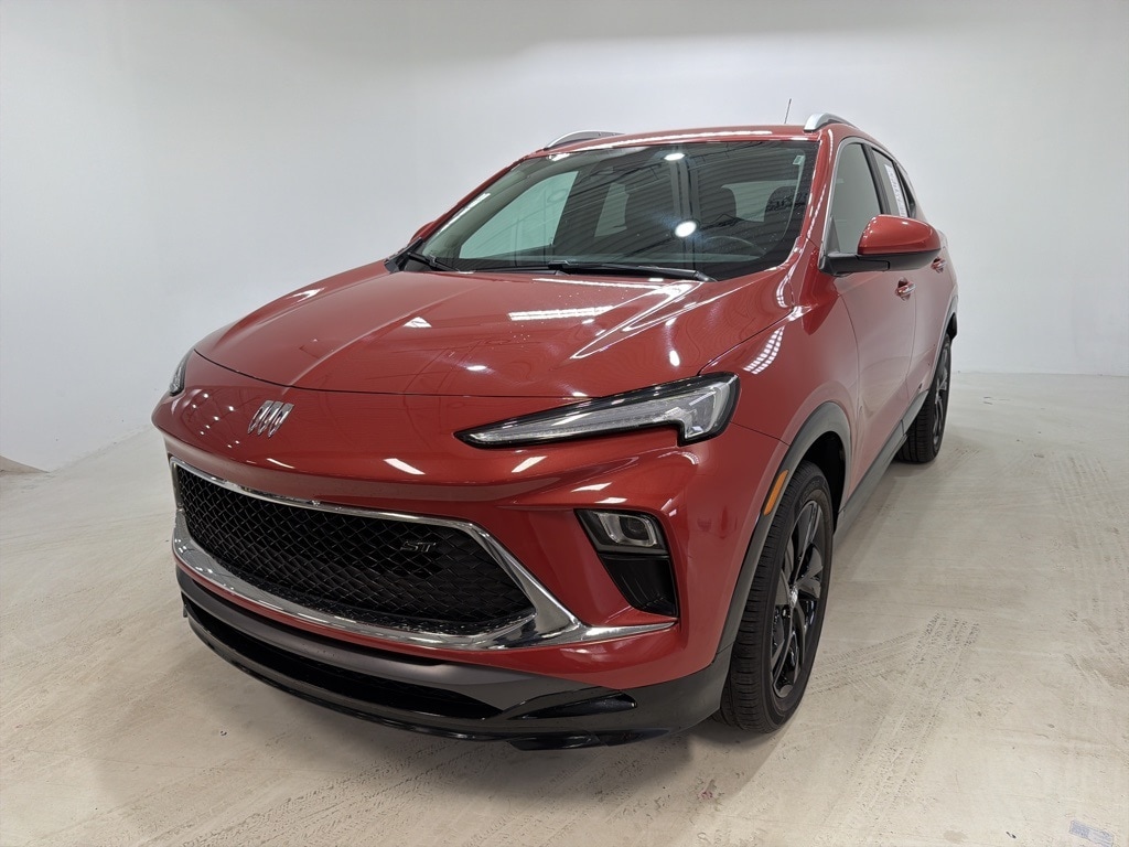 2024 Buick Encore GX Sport Touring's photo