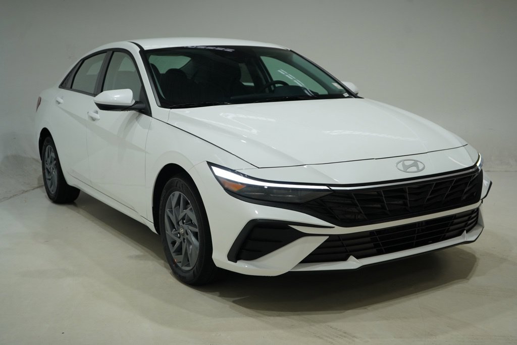 2026 Hyundai Elantra Hybrid Blue Sedan