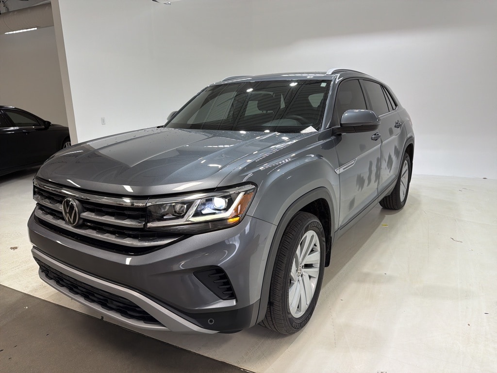 2022 Volkswagen Atlas Cross Sport SE w/Tech's photo