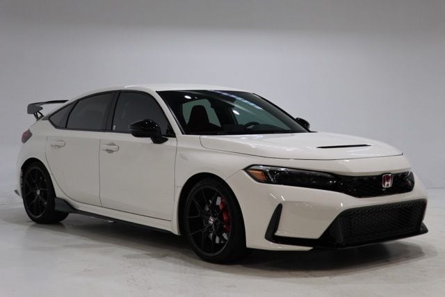 2025 Honda Civic Type-R's photo