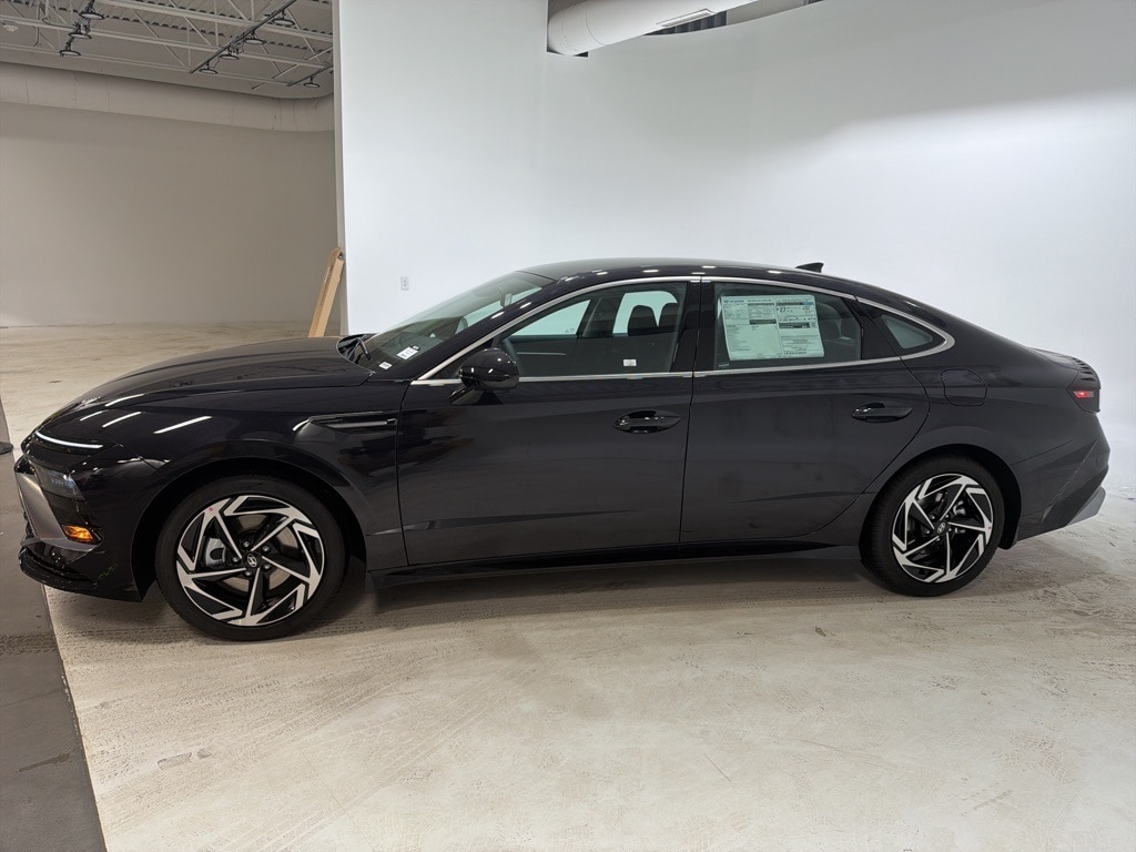 New 2026 Hyundai Sonata SEL Sport Sedan
