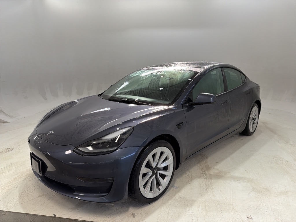 2022 Tesla Model 3 Long Range's photo