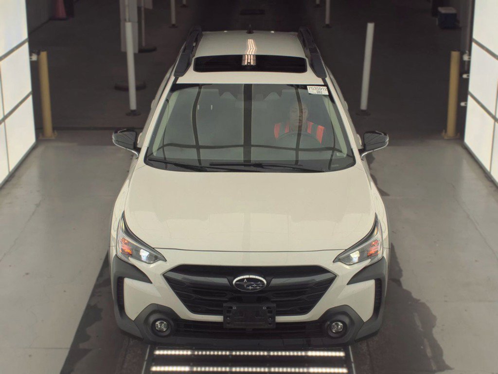 Used 2025 Subaru Outback Premium SUV